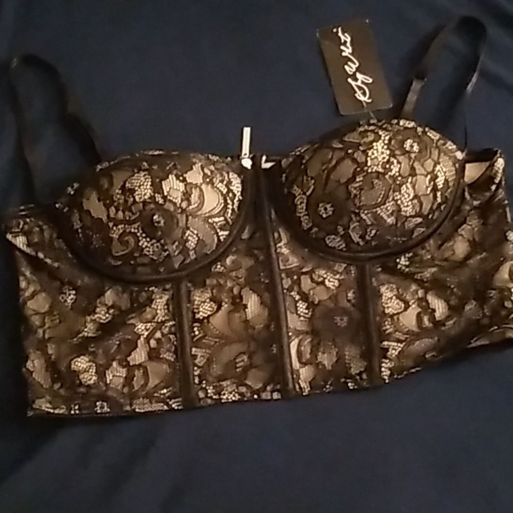 Crop top, black, creme, floral, lace